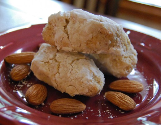 Almond cookies