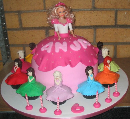 Cake Barbie