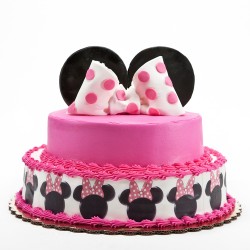 Minnie Mouse cake