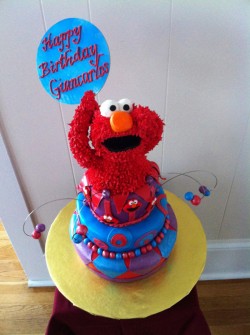 3 tier cake with Elmo