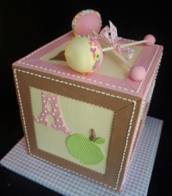 Baby shower cake – cube