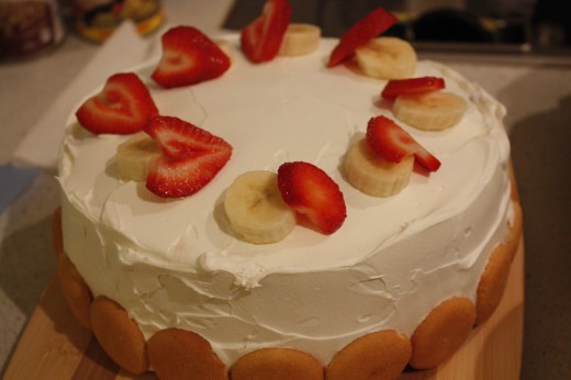 Banana and strawberry cake