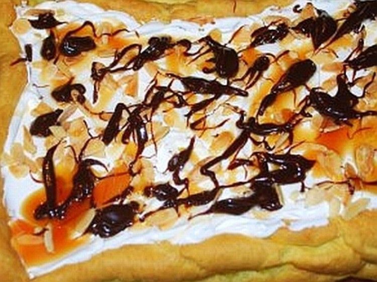 Eclair cake