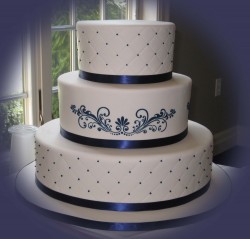 Elegant wedding cake