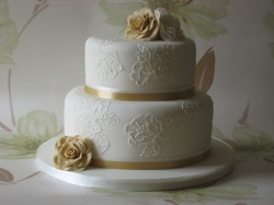 Pretty wedding cake