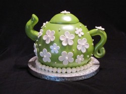 Fondant cake – teapot