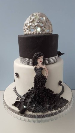 Birthday cake – Black Lady