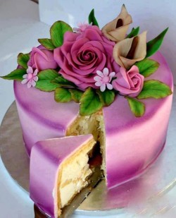 Birthday Cake with Roses