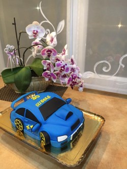 Subaru Cake